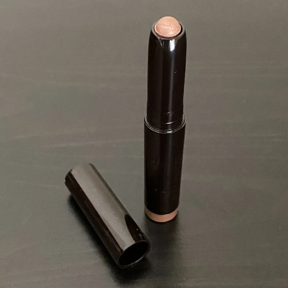 Laura Mercier Set: Translucent Loose Setting Powder and Caviar Eyeshadow Stick